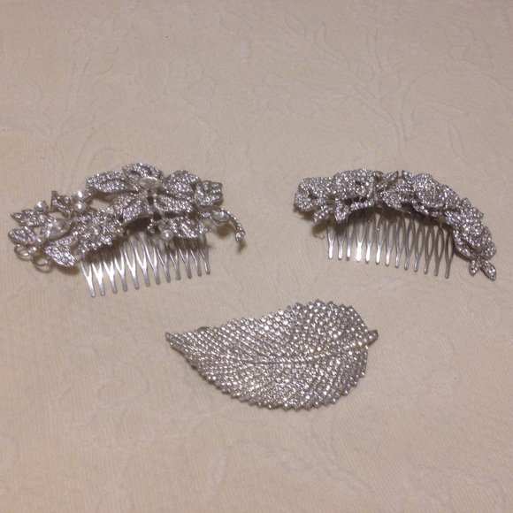 Bundle deal: (2) Rhinestone hair combs & (1) Rhinestone barrette - Picture 1 of 7